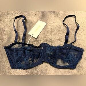 NWT 32B Aurore designer lace balconette bra